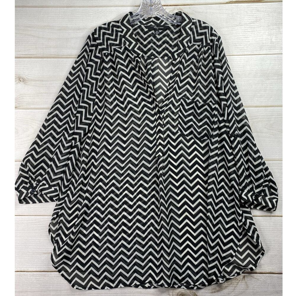 Riley & James Top Womens 2X Black White Chevron Semi Sheer Henley Pullover Cover